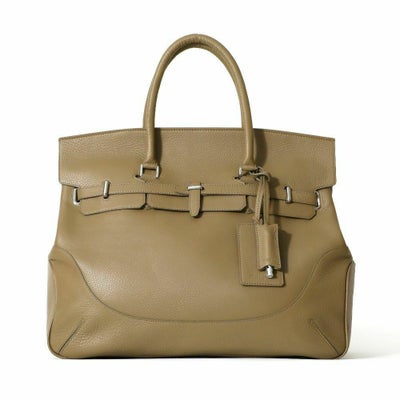 フラップボストンバッグ(Lサイズ)（トープの正面）