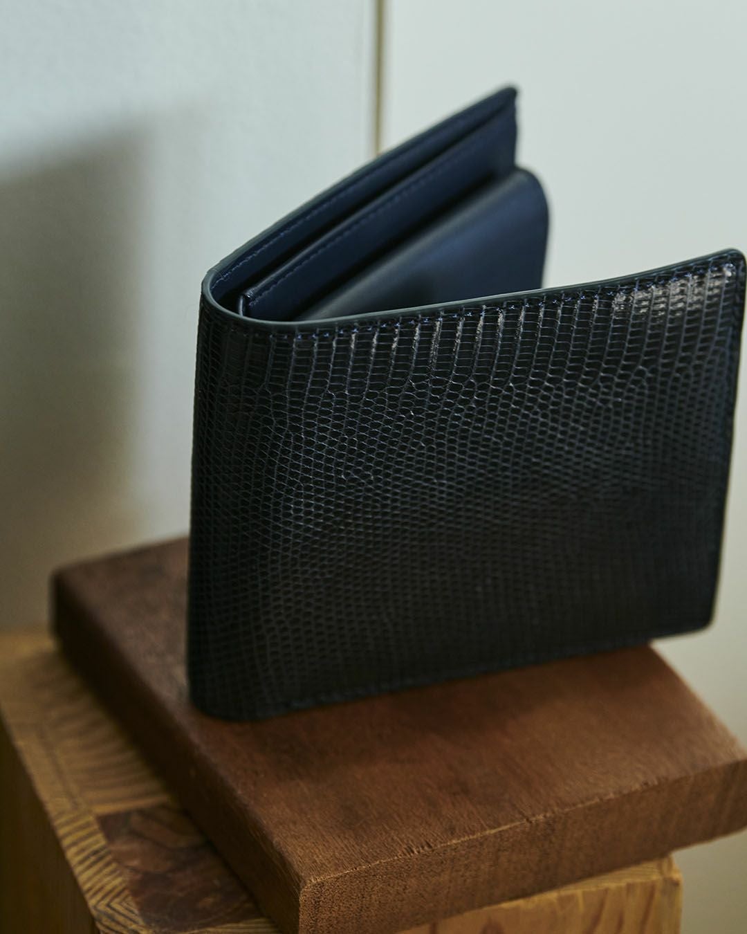 LI004-コンパクトウォレット | PELLE MORBIDA ペッレ モルビダ