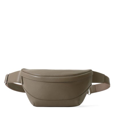 ショルダーバッグ（グレージュの正面）