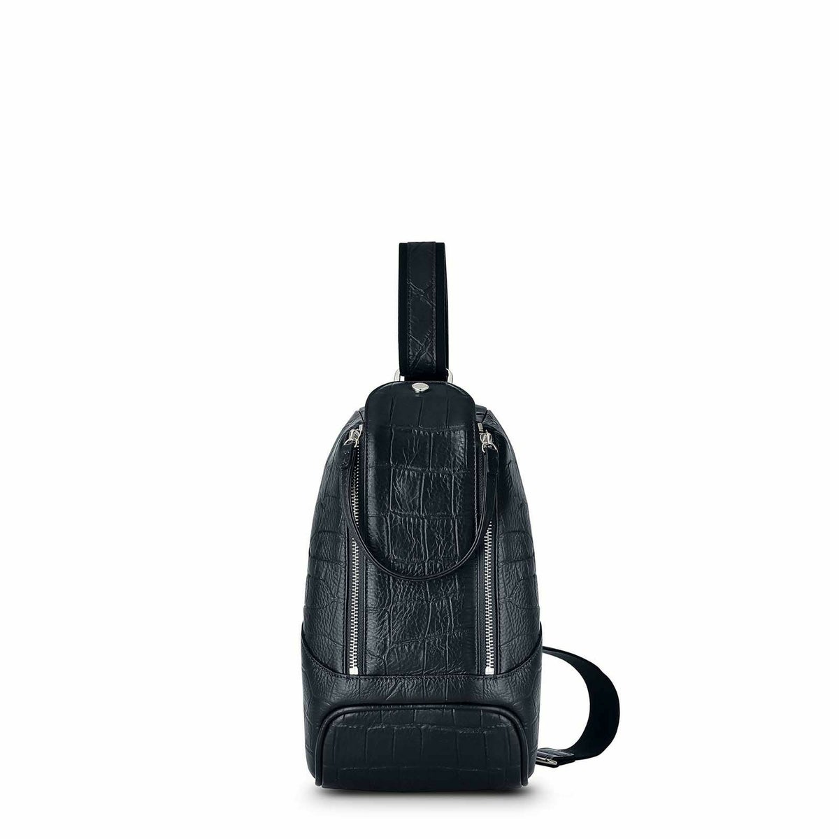 ボディバッグ（ブラックの正面）