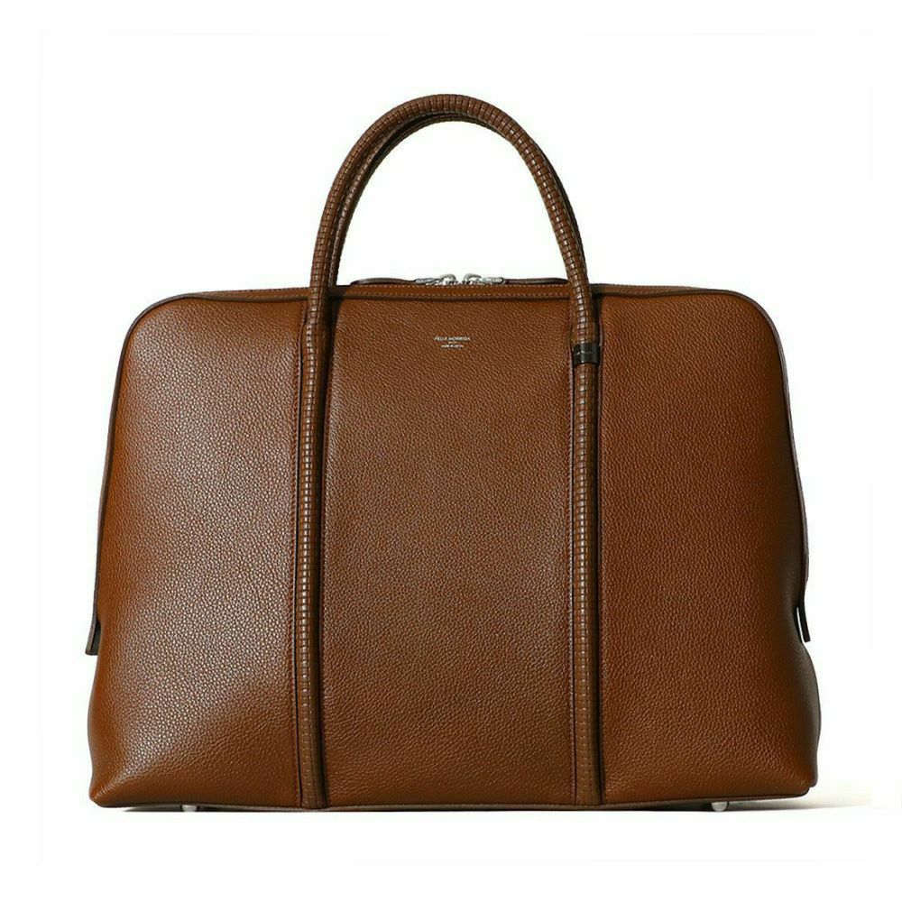 ブリーフバッグの正面（ブラウン）