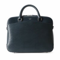 ブリーフバッグ（ネイビーの正面）