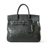 フラップボストンバッグ（チャコールグレーの正面）