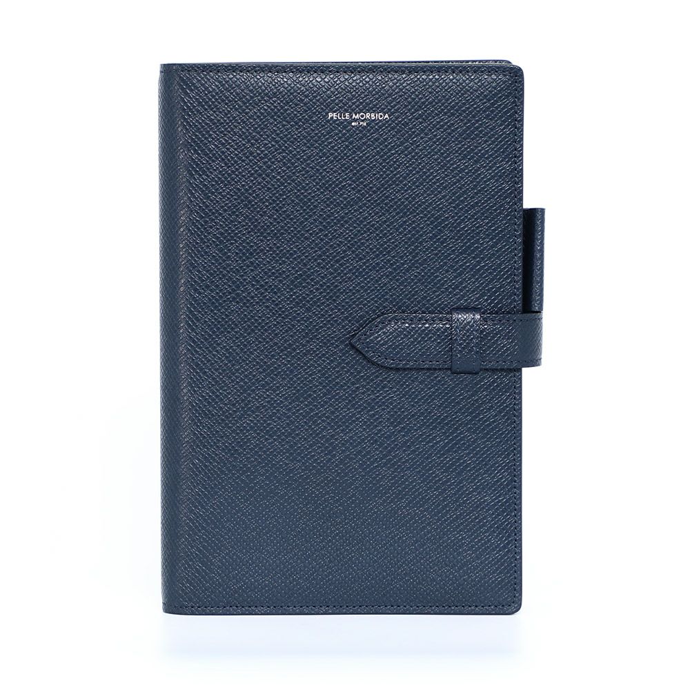 手帳カバーの正面（ネイビー）