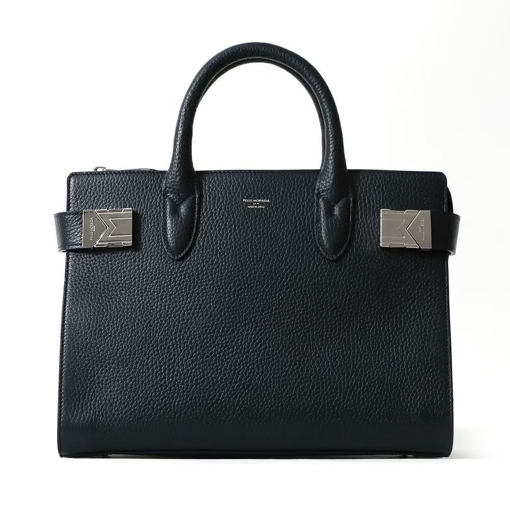 ミニボストンバッグの正面（ネイビー）