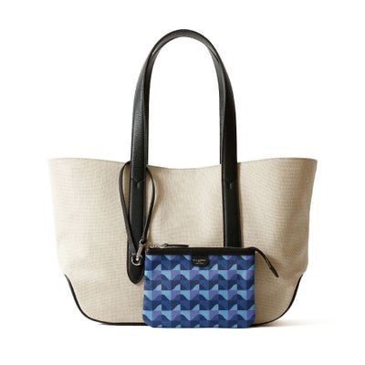 トートバッグの正面（ブラック）