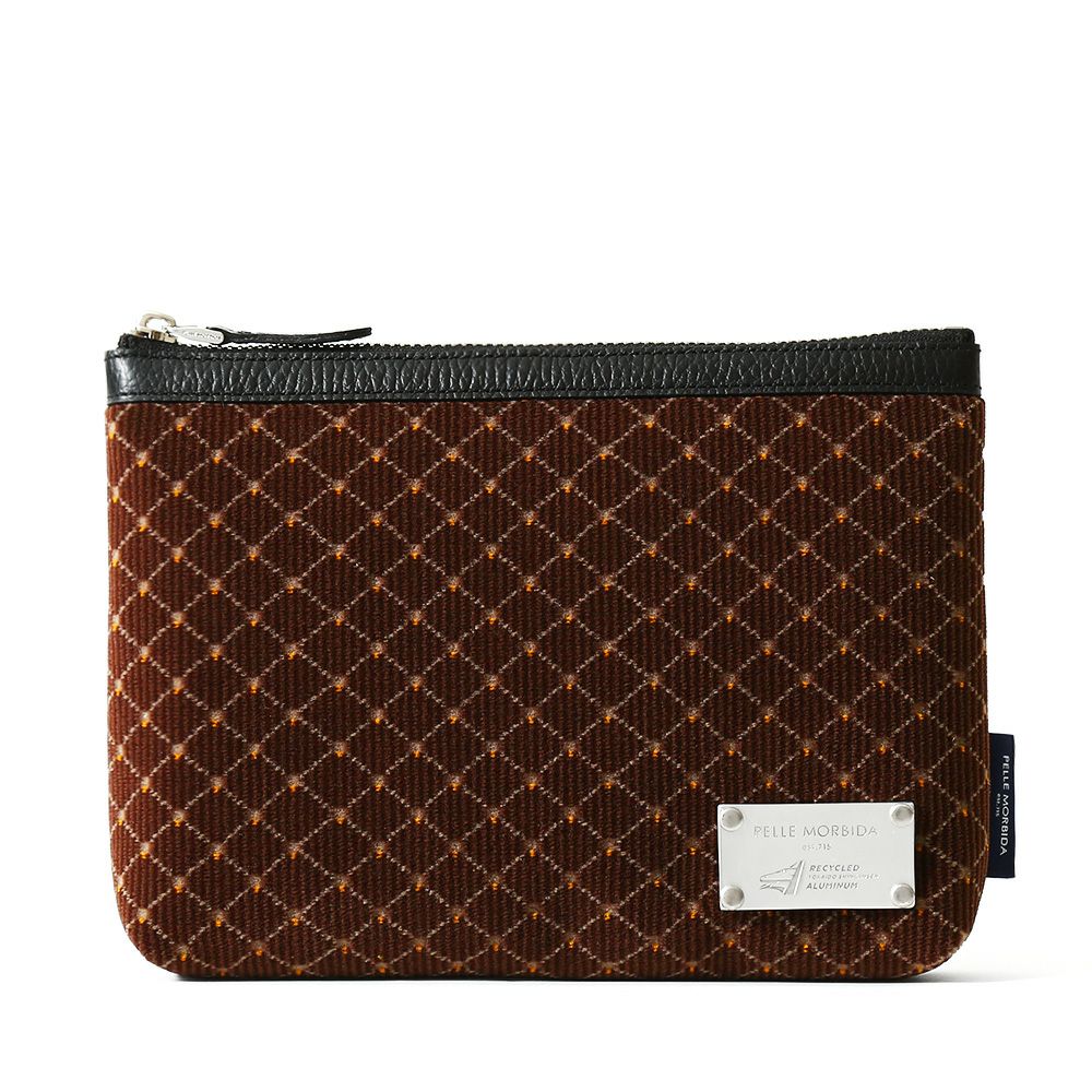 ポーチの正面（ブラウン）