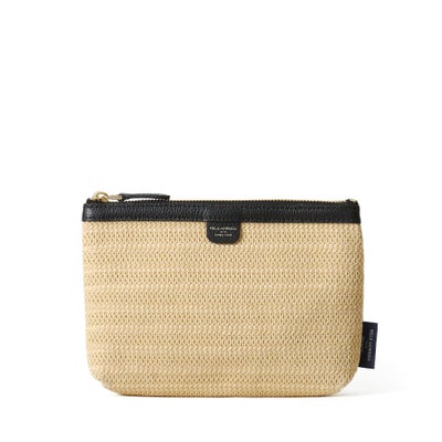 ポーチの正面(ベージュ)